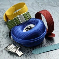 OCTOPOD Zip Up Doughnut Watch Case - Blue 9 OCTOPOD Zip Up Doughnut Watch Case - Blue -Zuludiver Watch Straps Store OCT JUE EVA Octopod Doughnut Case LS Straps