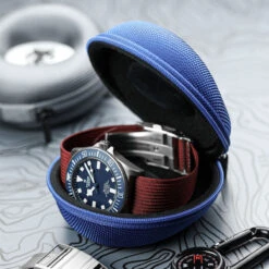 OCTOPOD Zip Up Doughnut Watch Case - Grey 11 OCTOPOD Zip Up Doughnut Watch Case - Grey -Zuludiver Watch Straps Store OCT JUE EVA Octopod Doughnut Case LS Tudor FXD 96fa2cb3 51ad 4771 8a44 28e7bd95da12