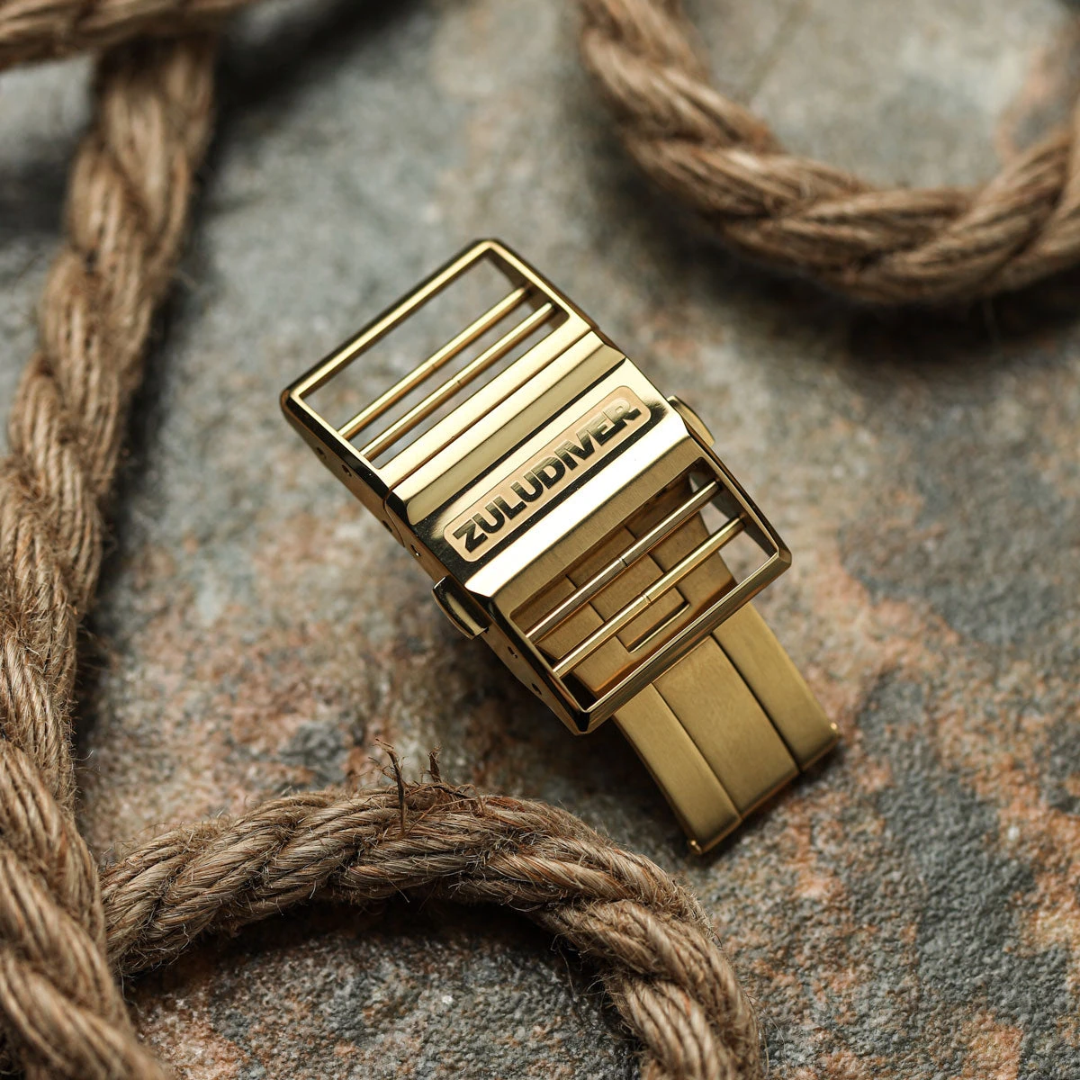 OctoPod MK3 Buckle - Full Mirror Polish 13 OctoPod MK3 Buckle - Full Mirror Polish - Image 11