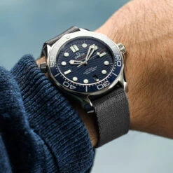 ADDITIONAL - Apex Nylon OctoPod Watch Strap - Gulfstream 17 ADDITIONAL - Apex Nylon OctoPod Watch Strap - Gulfstream -Zuludiver Watch Straps Store ZUL HKS OP03 OM23 GY WS Omega Seamaster 2ee79ce0 fc02 4347 a039 de4ace4d4f65