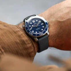 Tsunami MK2 Rubber Deployant Watch Strap - Anthracite Grey -Zuludiver Watch Straps Store ZUL YHI DEPLOY HNBR QR 0.9 GY Omega Seamaster WS abafd75e 70c4 40f3 b28f 47b306e831db