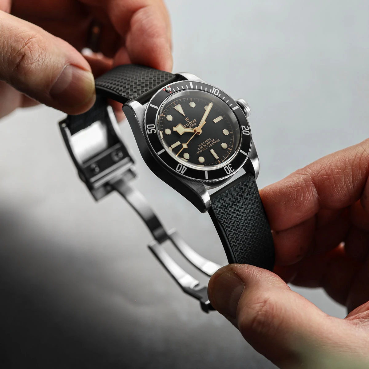 Tsunami MK2 Rubber Deployant Watch Strap - Abyss Black 4 Tsunami MK2 Rubber Deployant Watch Strap - Abyss Black - Image 2